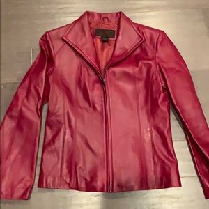 Red leather jacket M ❤️❤️❤️❤️❤️❤️❤️💝💝💝💝💝💝💝